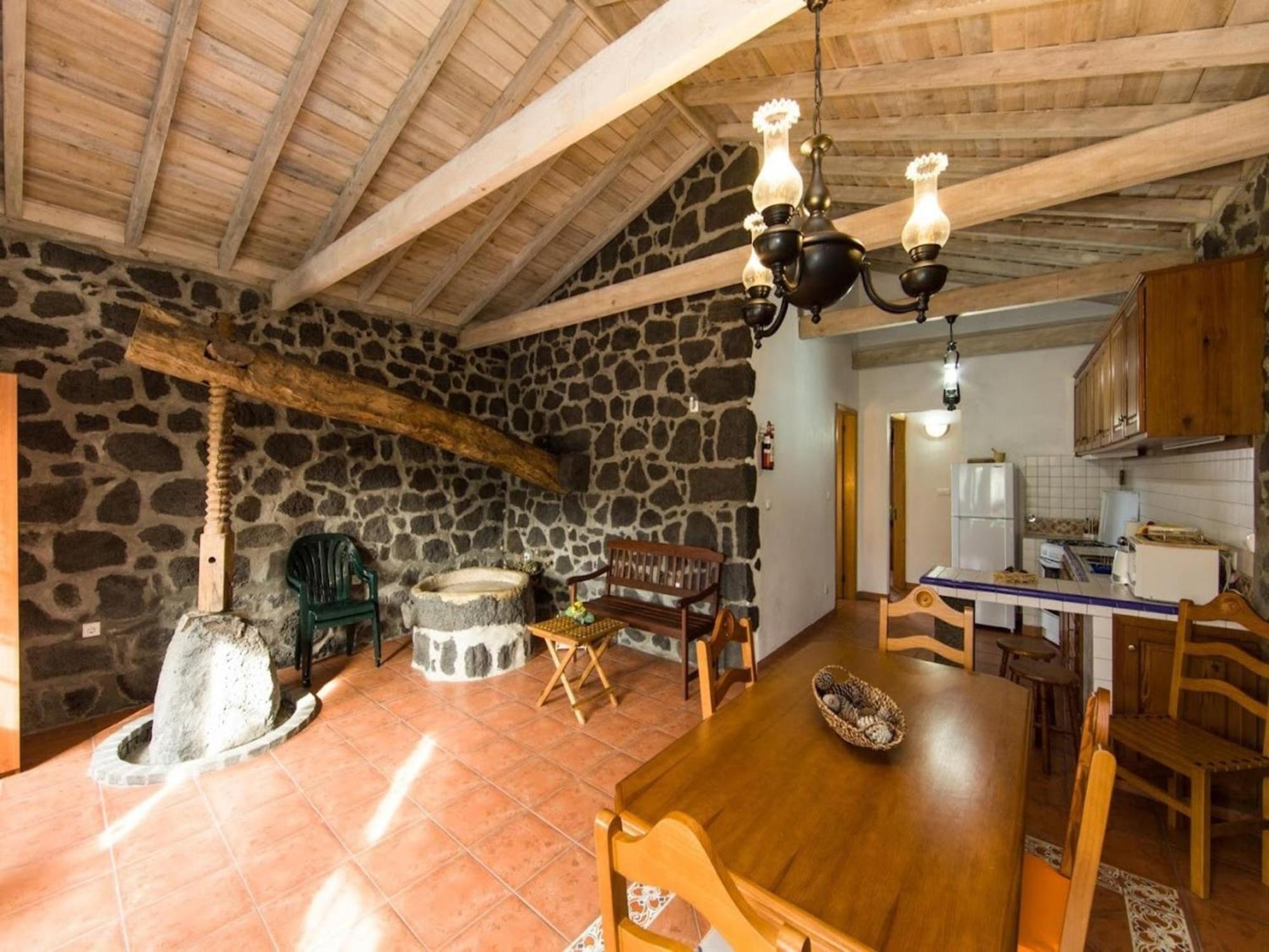 Holiday House, Santa Luzia, Pico, Azores Villa Santa Luzia  Buitenkant foto